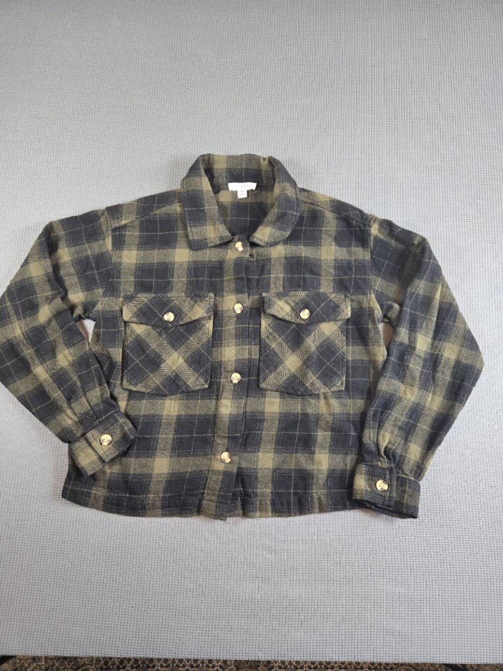 beachlunchlounge Cropped Plaid Flannel Shacket Jacket Size M